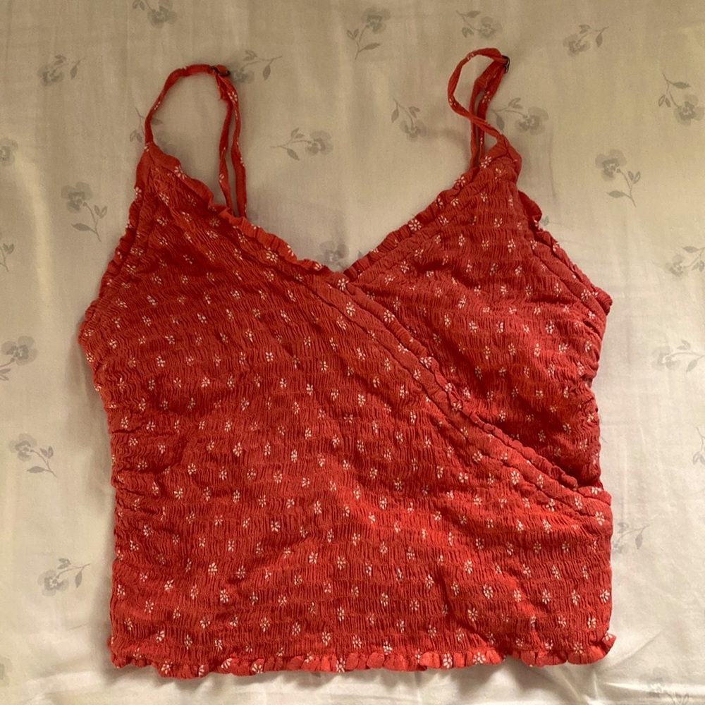 super cute summer tank top from hollister